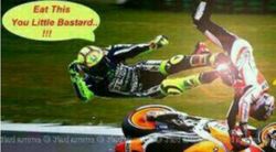 Insiden Sepang Clash Rossi vs Marquez Jadi Meme Lucu