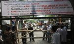 Aksi Keluarga Pensiunan TNI AD Tolak Digusur