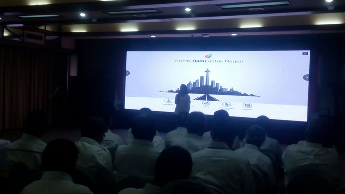 ATM Bersama Bank BUMN Molor, Rini: Saya Todong Terus