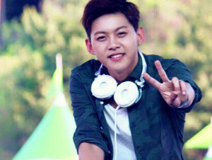 Jelang Pernikahan, Dongho eks U-Kiss Makin Tertutup