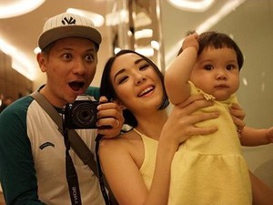 Gaya Fashionable Bayi dan Balita Artis
