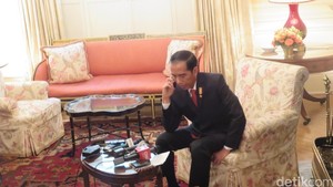 Jokowi Tugaskan Menkominfo Temui Bos Google, Facebook & Apple