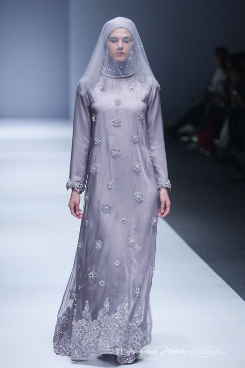 Ria Miranda Signature. Indonesia Fashion Forward. Jakarta Fashion Week 2016 at Senayan City. Jakarta. [Foto: Mohammad Abduh/Wolipop]