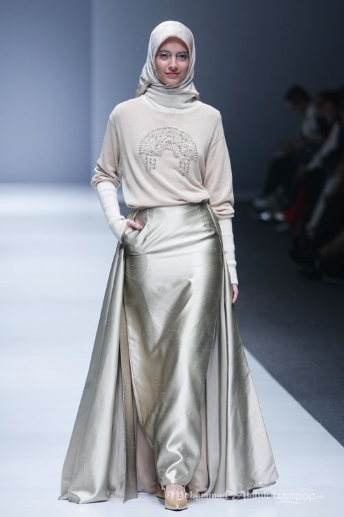 Ria Miranda Signature. Indonesia Fashion Forward. Jakarta Fashion Week 2016 at Senayan City. Jakarta. [Foto: Mohammad Abduh/Wolipop]