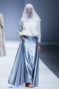 Ria Miranda Signature. Indonesia Fashion Forward. Jakarta Fashion Week 2016 at Senayan City. Jakarta. [Foto: Mohammad Abduh/Wolipop]