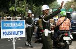 Polisi Militer Razia Kendaraan Berstiker TNI
