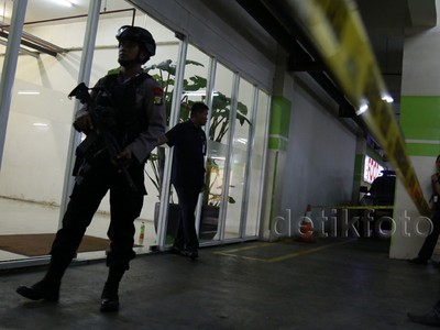 Lokasi Ledakan di Mal Alam Sutera Digaris Polisi