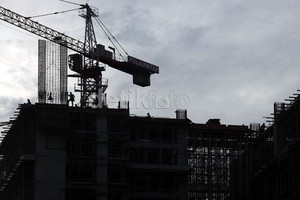 Selain Disinggahi Kereta Cepat, Kota Eropa di Bandung Barat Juga Punya LRT