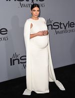 Gaya Hamil 7 Bulan Kim Kardashian
