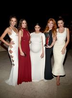 Gaya Hamil 7 Bulan Kim Kardashian
