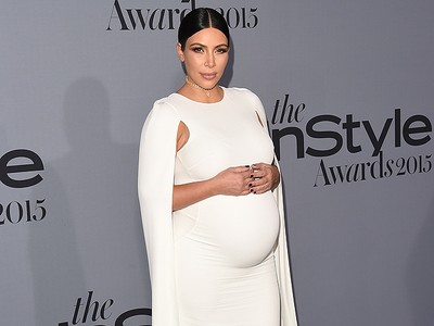 Gaya Hamil 7 Bulan Kim Kardashian