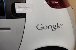 Mengulik Luar Dalam Mobil Tanpa Sopir Google