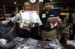Polisi Tunjukkan Barang Bukti Bom Mal Alam Sutera