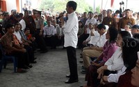 Jokowi dicurhati terkait bencana kebakaran hutan yang menyebabkan kabut asap.