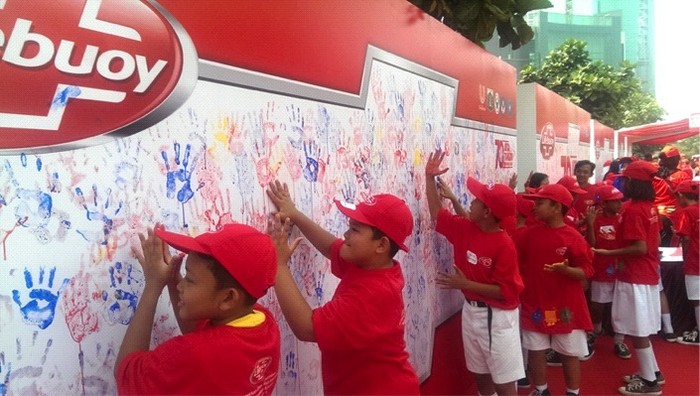 Lifebuoy Rayakan Hari Cuci Tangan Sedunia dengan Capaian 70 Juta Tangan Indonesia Sehat