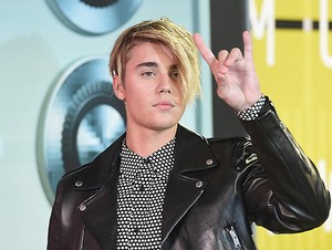 Keren! Justin Bieber Bocorkan Lagu di Album Baru