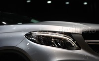 Mercy GLE 400 AMG Coupe memadukan unsur coupe yang sporty dengan karakteristik tangguh sebuah SUV.