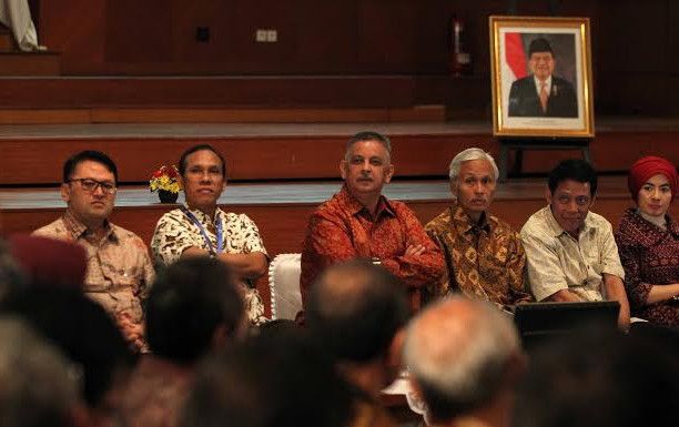 PLN Sekarang Punya 12 Direksi PLN Sekarang Punya 12 Direksi