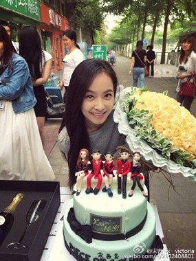 Suka Makanan Ini, Victoria f(x) Bikin Ngeri Orang Korea