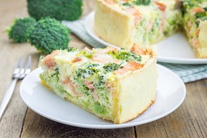 Sekali-sekali Manjakan si Kecil dengan Olahan Salmon dan Brokoli Enak Ini