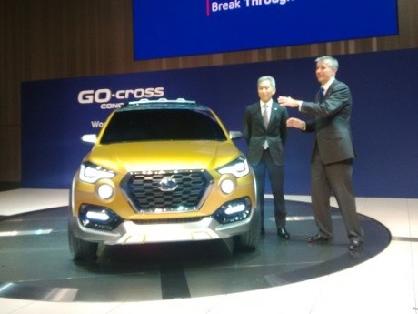Datsun Luncurkan Mobil Konsep Crossover GO-cross