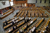 Banyak bangku kosong dalam paripurna tersebut. Pool/Lamhot Aritonang/detikFoto.