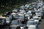 Ada Demo Buruh, Jalan Merdeka Barat Macet