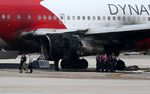 Pesawat Terbakar Saat Akan Lepas Landas di Florida