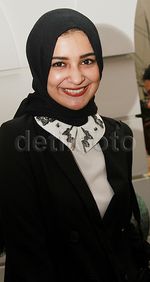 Gaya Hitam-putih Shireen Sungkar di JFW 2016
