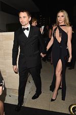 Cantik dan Seksinya Pacar Matt Bellamy