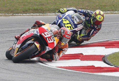 F1 Butuh Momen-momen Seperti Rossi vs Marquez