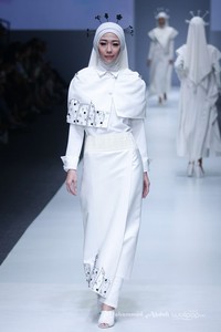 Zaskia Sungkar Dynamic Bliss For Wardah. Jakarta Fashion Week 2016 at Senayan City. Jakarta. [Foto: Mohammad Abduh/Wolipop]