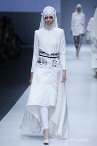 Zaskia Sungkar Dynamic Bliss For Wardah. Jakarta Fashion Week 2016 at Senayan City. Jakarta. [Foto: Mohammad Abduh/Wolipop]