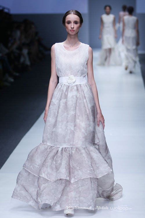 Barli Asmara Dynamic Bliss for Wardah. Jakarta Fashion Week 2016 at Senayan City. Jakarta. [Foto: Mohammad Abduh/Wolipop]