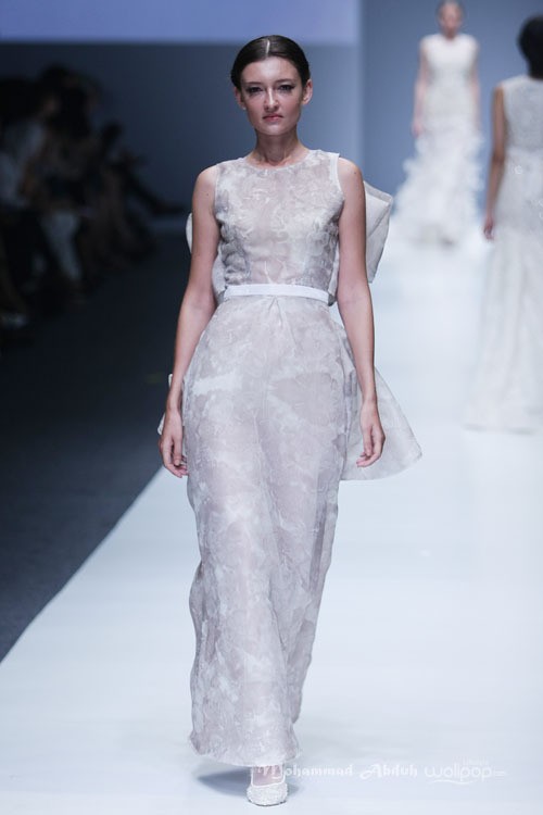 Barli Asmara Dynamic Bliss for Wardah. Jakarta Fashion Week 2016 at Senayan City. Jakarta. [Foto: Mohammad Abduh/Wolipop]