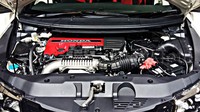 Mobil ini memakai mesin baru 2.000 cc VTEC Turbo dikombinasikan dengan teknologi injeksi langsung Honda serta turbocharger.