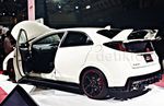 Bro, Civic Type R Terganas Nih..