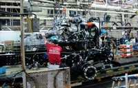 Dalam 1 jam pabrik ini bisa menghasilkan 14 truk untuk kelas light duty truk (LDT) dan 9 truk untuk kelas heavy duty truk (HDT).     