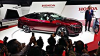 logan 'The Power of Dream' diusung Honda untuk perhelatan Tokyo Motor Show ke-44 yang digelar di Tokyo Big Sight, Jepang, mulai Rabu (28/10/2015) kemarin. CEO Honda Motor Company Limited Takahiro Hachigo hadir mempresentasikan berbagai produk terbaru Honda.