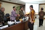Pansus DPRD DKI Serahkan Berkas LHP ke BPK
