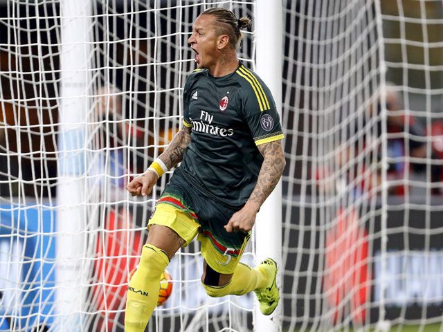 Milan Bungkam Lazio 3-1