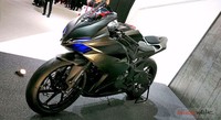 Konsep ini hadir untuk motor dua silinder entry level terbaru Honda. Light Weight Super Sports tampil agresif dengan balutan warna hitam matte. Pool/ Dok. Bike Wale.