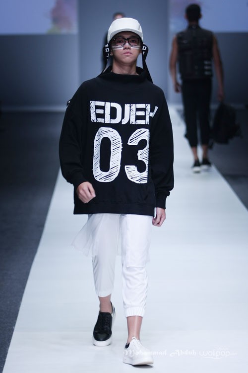 ED-JEH by Rangga Moela Grazia Jakarta Fashion Week 2016 at Senayan City. Jakarta. [Foto: Mohammad Abduh/Wolipop]