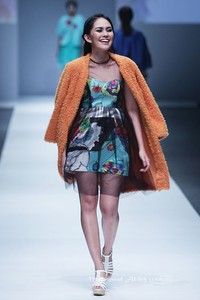 Tities Sapoetra Grazia Jakarta Fashion Week 2016 at Senayan City. Jakarta. [Foto: Mohammad Abduh/Wolipop]