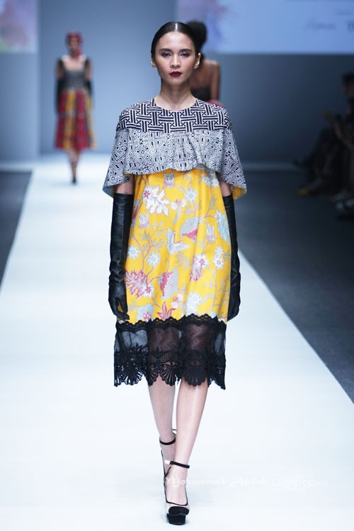 Jajaka by Ivan Gunawan Lembayoeng. Grazia Jakarta Fashion Week 2016 at Senayan City. Jakarta. [Foto: Mohammad Abduh/Wolipop]