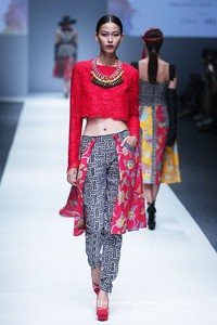 Jajaka by Ivan Gunawan Lembayoeng. Grazia Jakarta Fashion Week 2016 at Senayan City. Jakarta. [Foto: Mohammad Abduh/Wolipop]