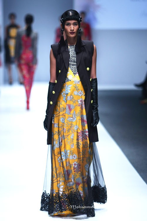 Jajaka by Ivan Gunawan Lembayoeng. Grazia Jakarta Fashion Week 2016 at Senayan City. Jakarta. [Foto: Mohammad Abduh/Wolipop]