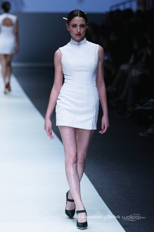 Dena Rahman Shanghai Scandal. Grazia Jakarta Fashion Week 2016 at Senayan City. Jakarta. [Foto: Mohammad Abduh/Wolipop]