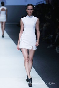 Dena Rahman Shanghai Scandal. Grazia Jakarta Fashion Week 2016 at Senayan City. Jakarta. [Foto: Mohammad Abduh/Wolipop]