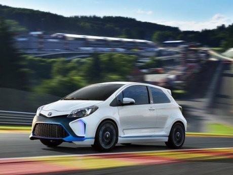 Berlaga di Reli WRC Toyota Yaris Pakai Turbo Besar